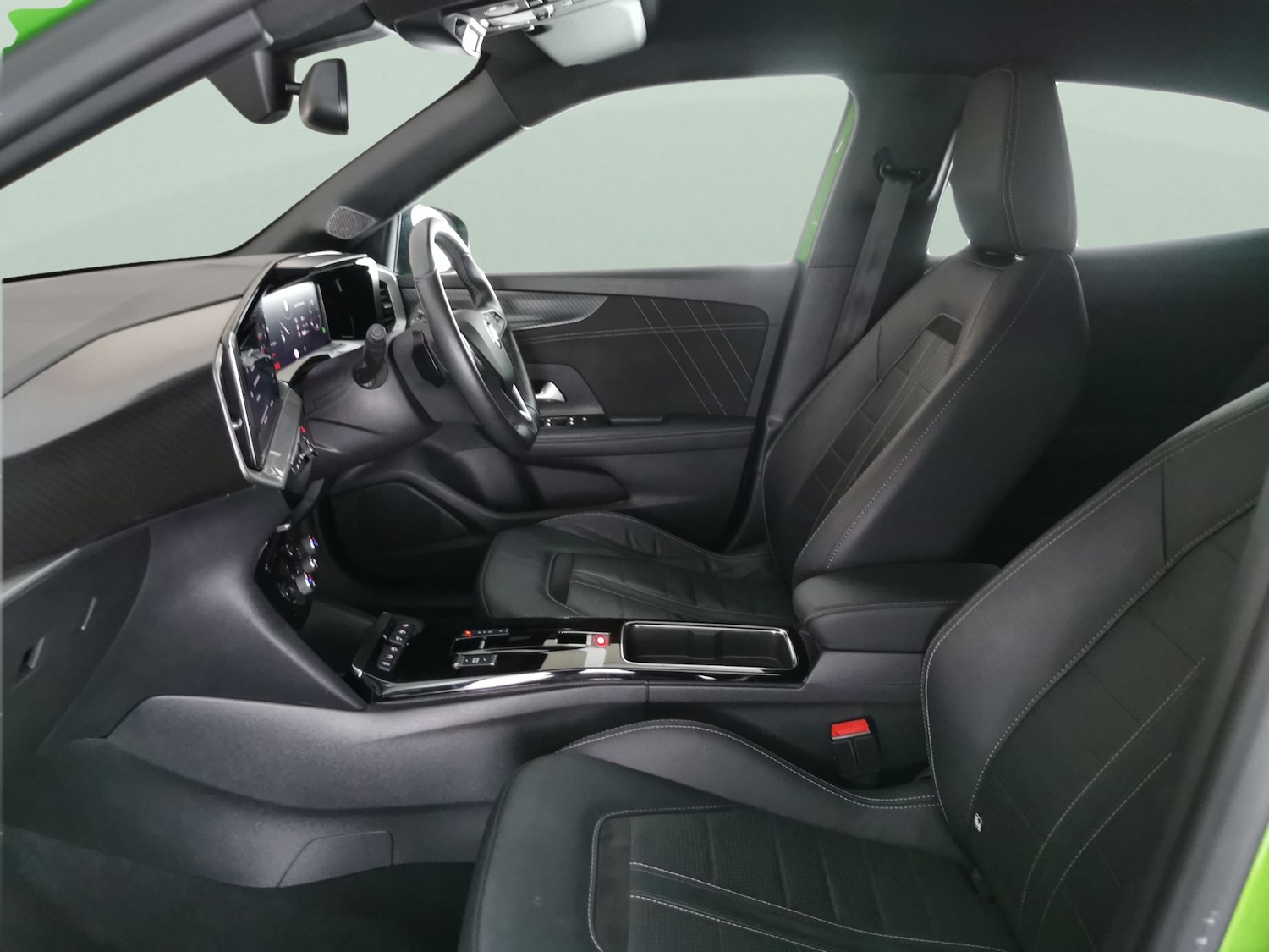 Used Vauxhall Mokka 2023 for sale - 77972198: Photo 4