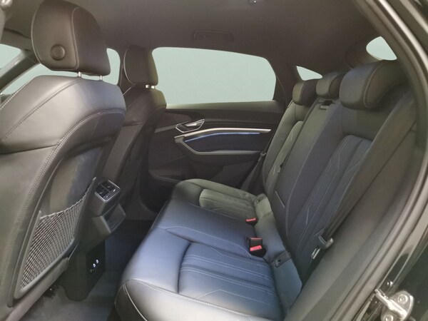 Used Audi e-tron 2022 for sale - 76222314: Photo 33