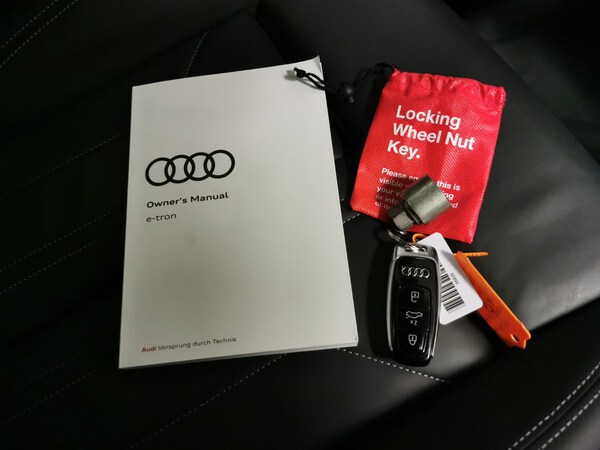 Used Audi e-tron 2022 for sale - 76222314: Photo 41
