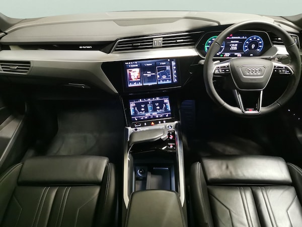 Used Audi e-tron 2022 for sale - 76222314: Photo 4