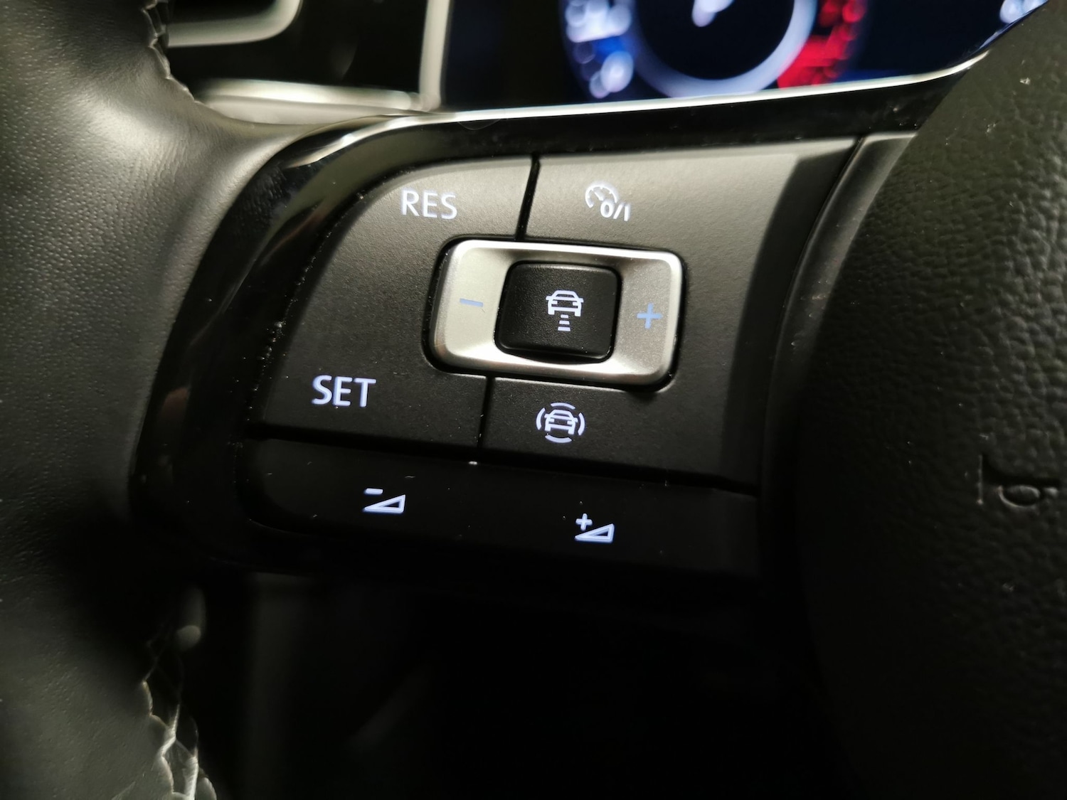 Used Volkswagen Golf 2019 for sale - 77051723: Photo 24