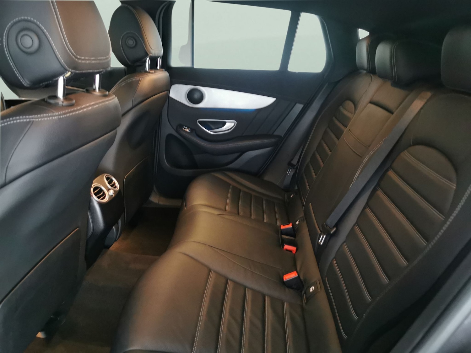 Used Mercedes-Benz EQC 2021 for sale - 76626386: Photo 32