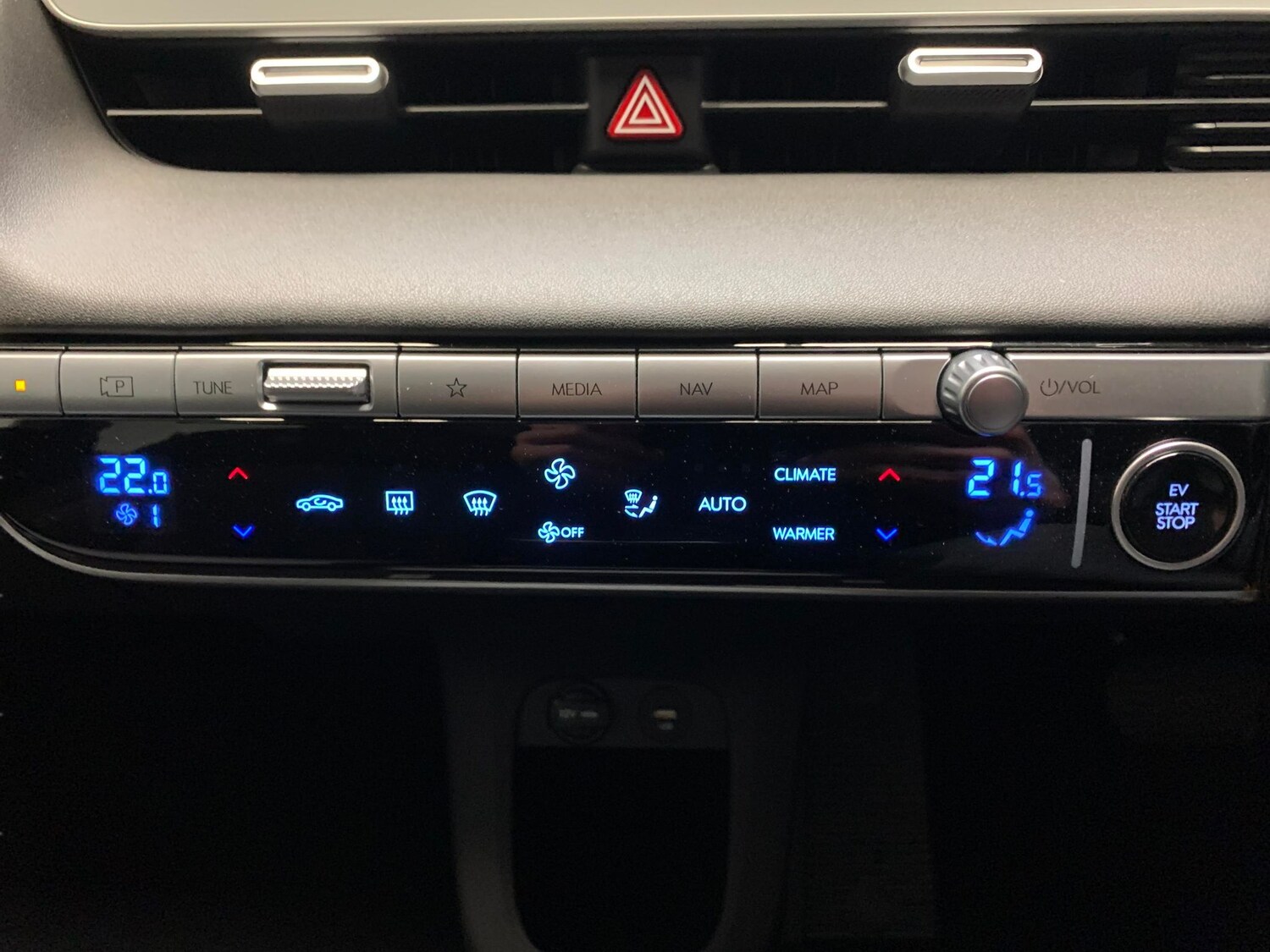 Used Hyundai IONIQ 5 2024 for sale - 77540352: Photo 16