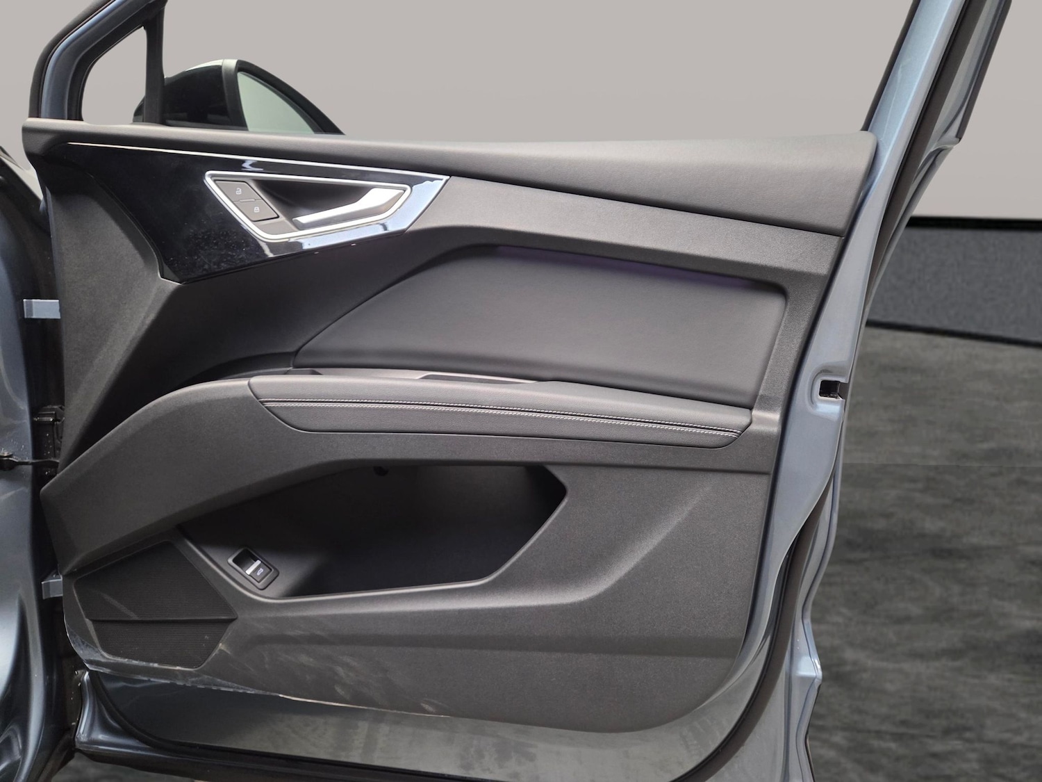 Used Audi Q4 e-tron 2024 for sale - 77248465: Photo 30