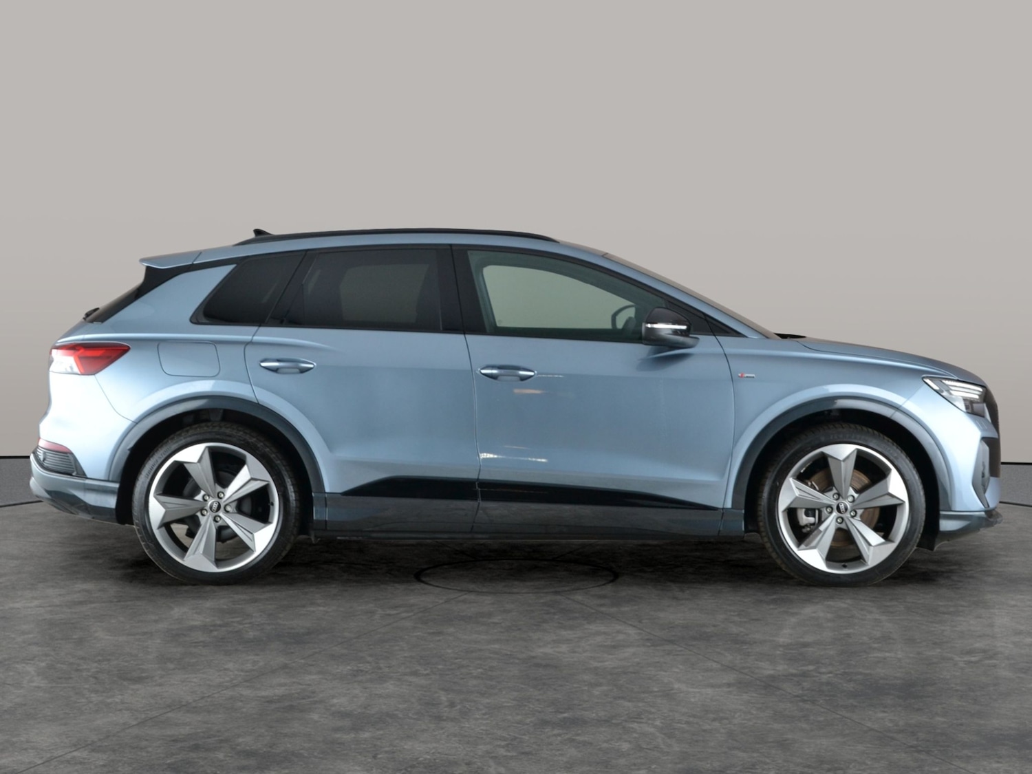 Used Audi Q4 e-tron 2024 for sale - 77248465: Photo 9