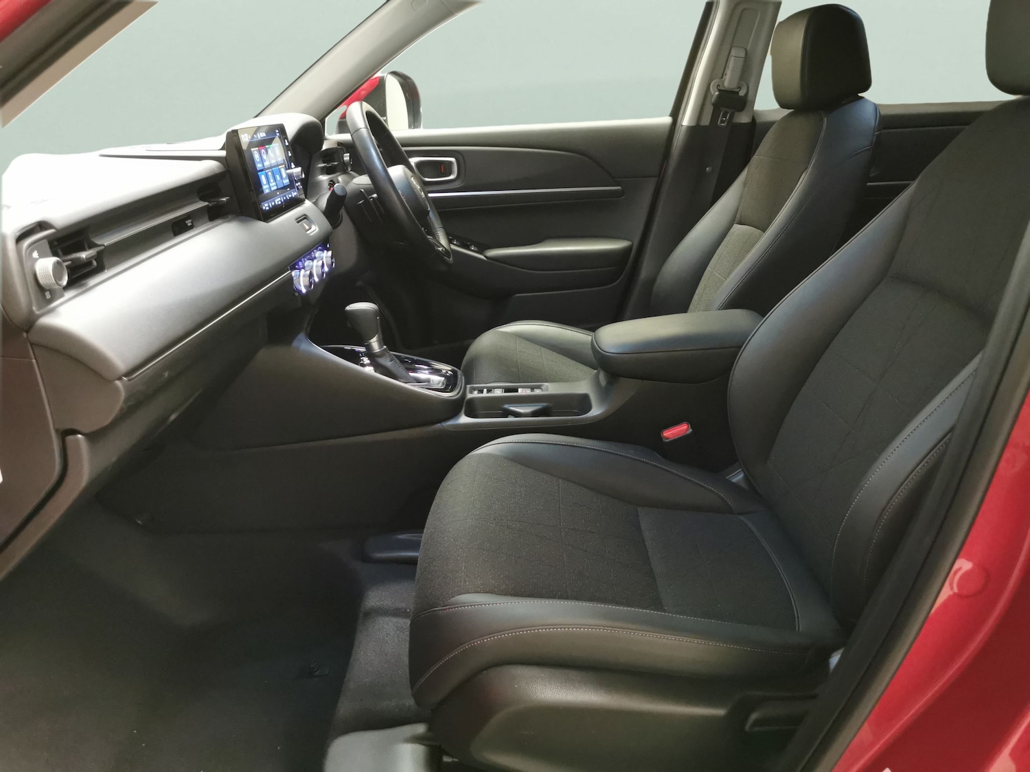 Used Honda HR-V 2023 for sale - 78118431: Photo 4