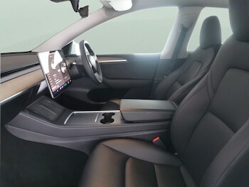 Used Tesla Model Y undefined for sale - 77675951: Photo