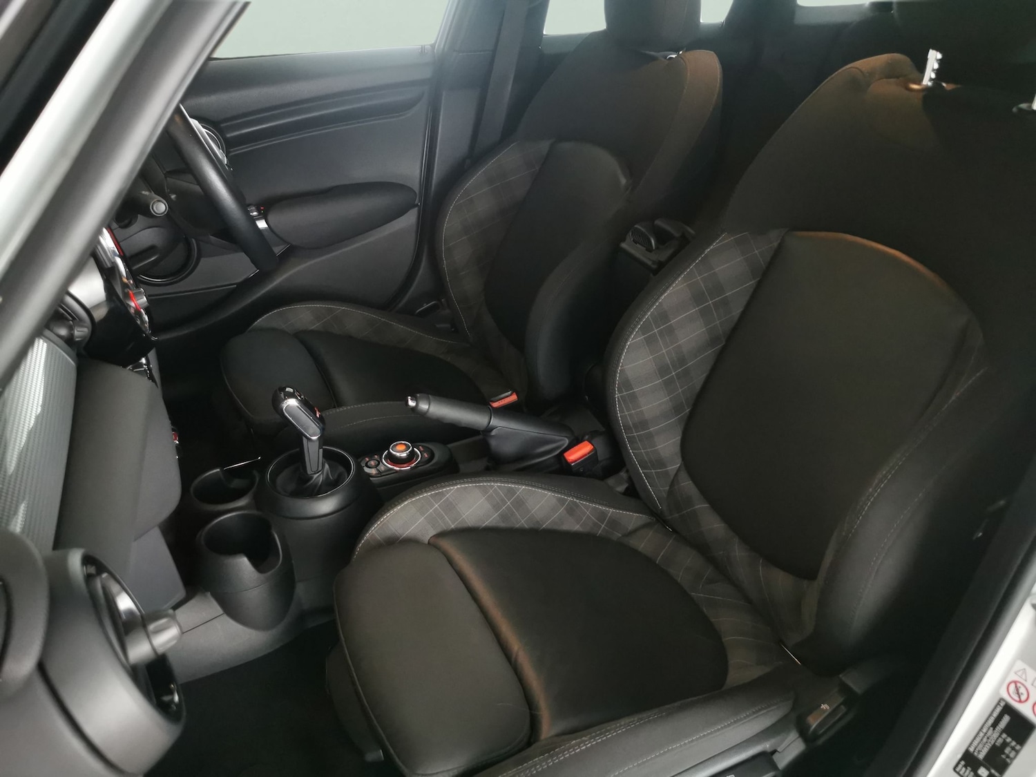 Used MINI Hatch 2018 for sale - 77577961: Photo 14