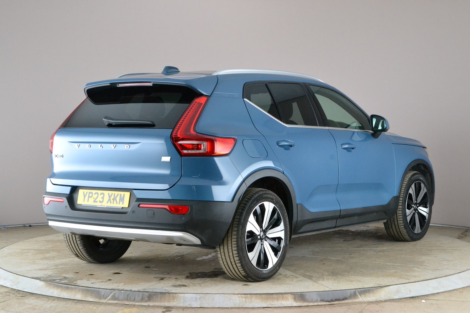 Used Volvo XC40 2023 for sale - 77975791: Photo 12