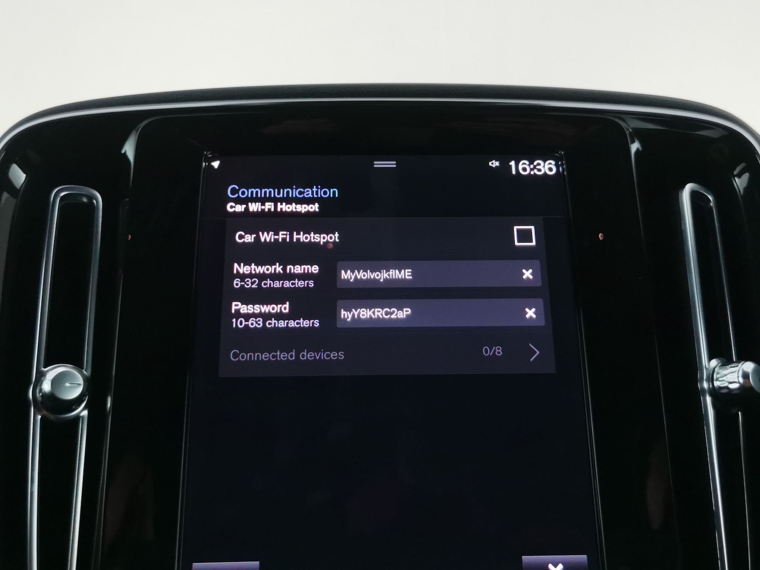 Used Volvo XC40 2023 for sale - 77975791: Photo 19