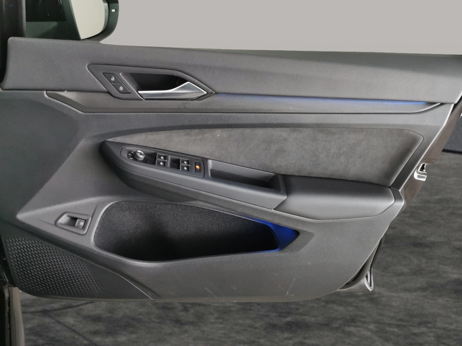 Used Volkswagen Golf 2023 for sale - 76745715: Photo 30