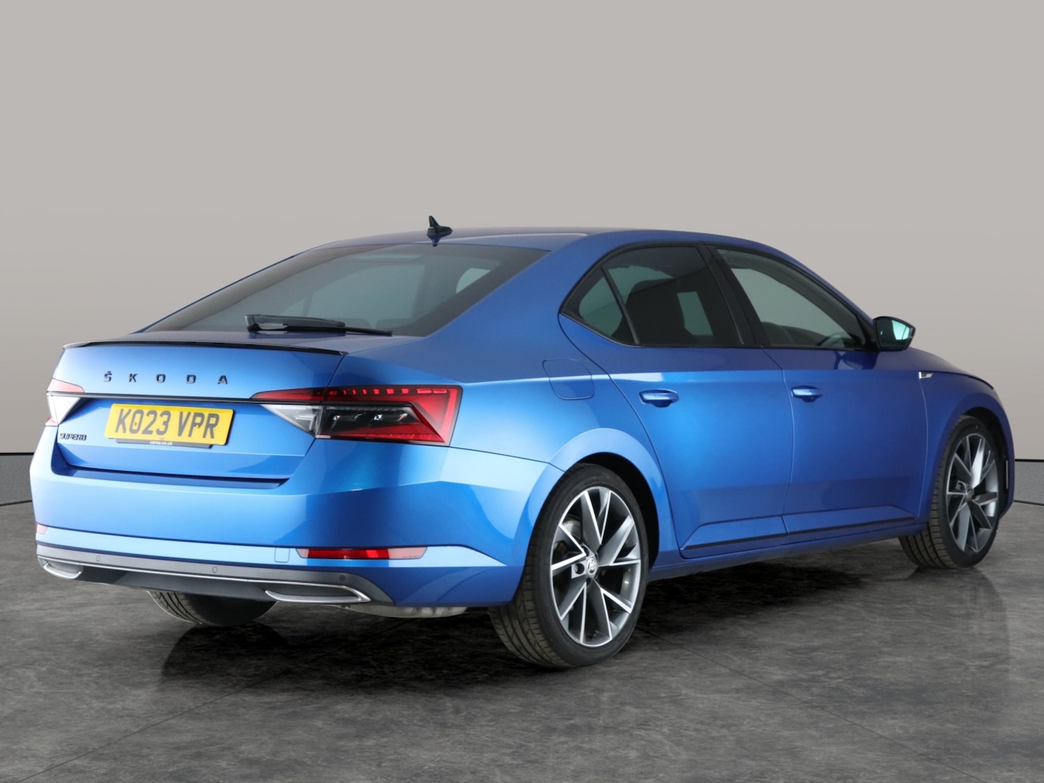 Used Skoda Superb 2023 for sale - 76392093: Photo 12