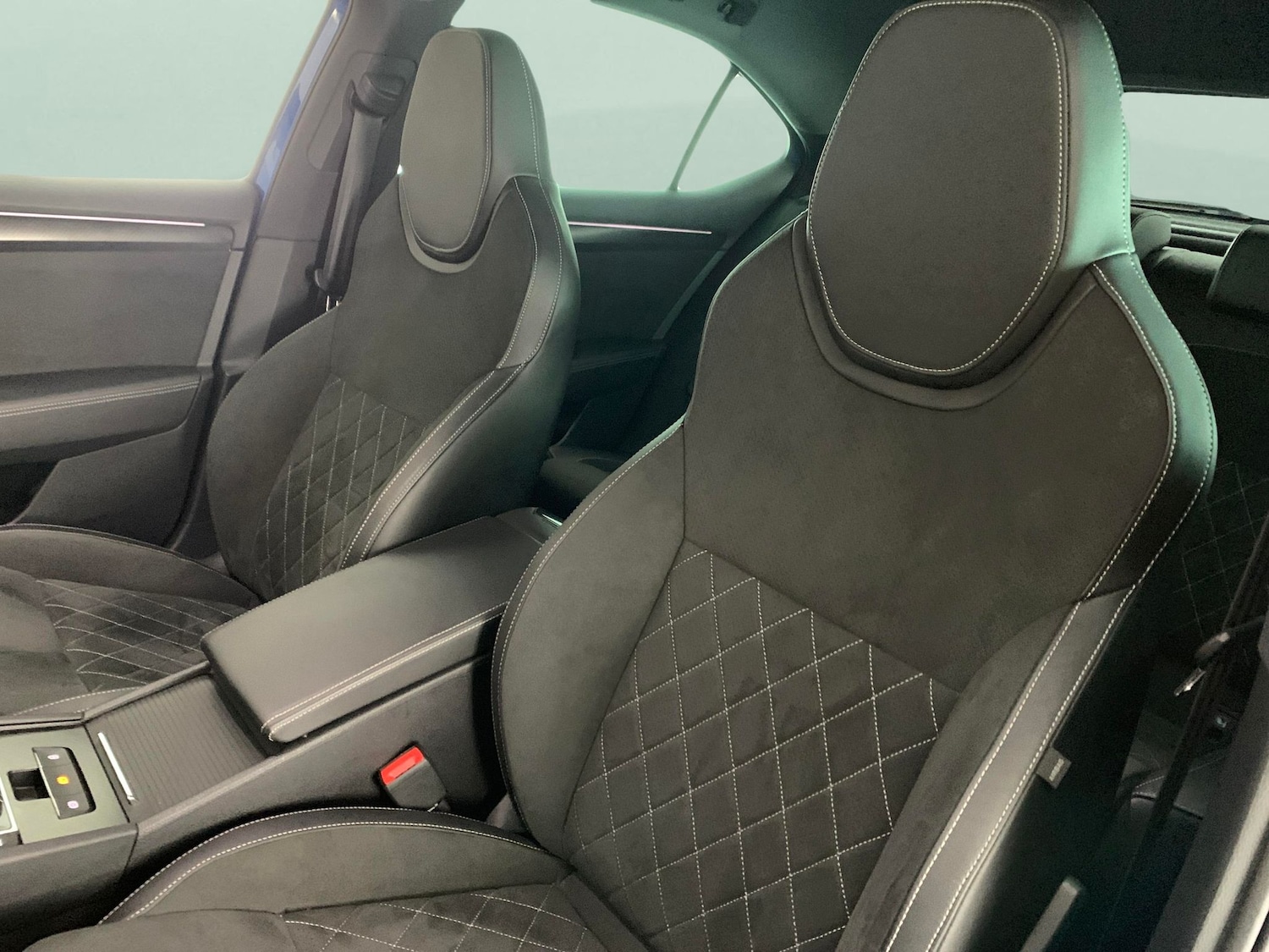 Used Skoda Superb 2023 for sale - 76392093: Photo 29