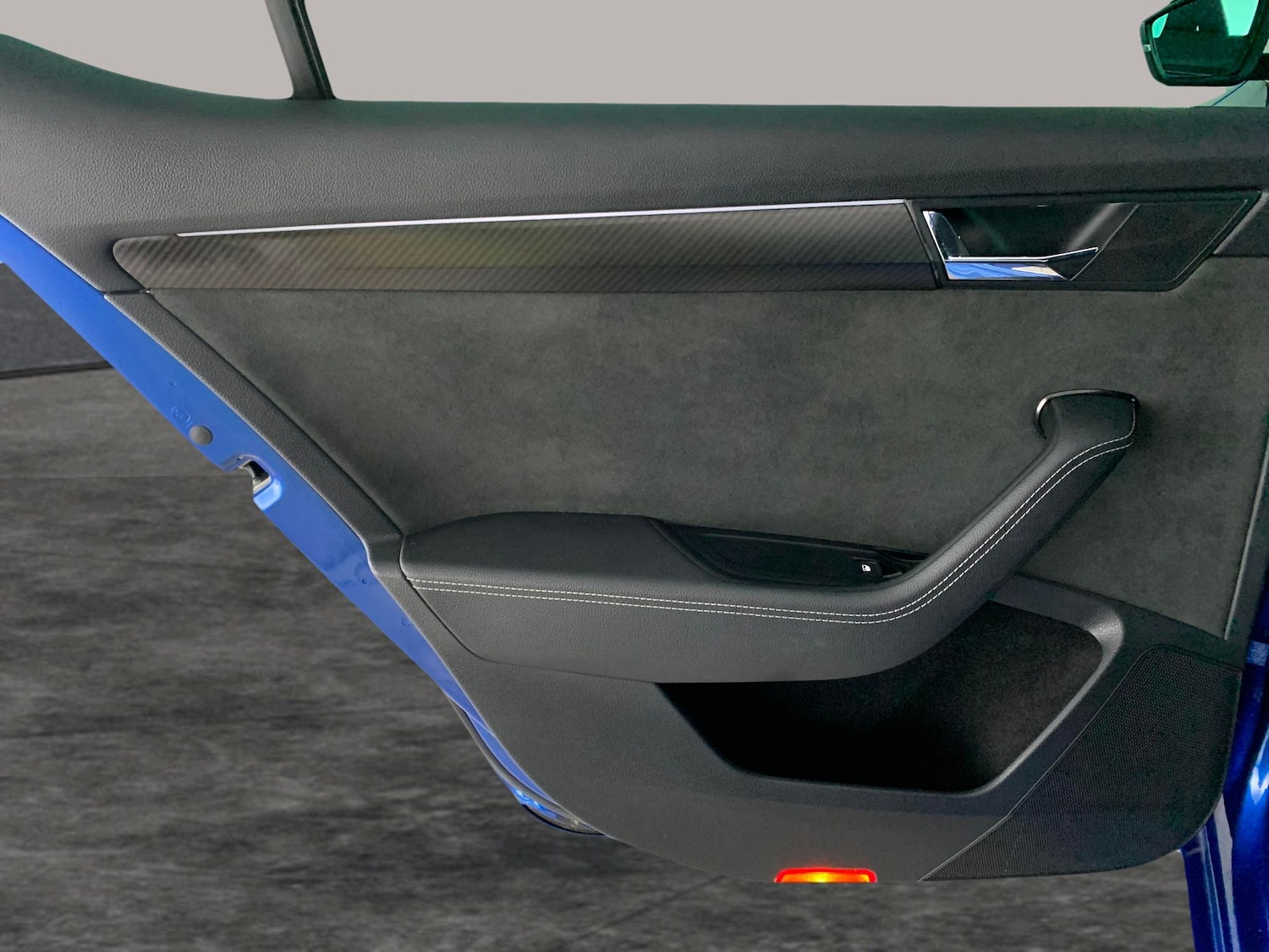 Used Skoda Superb 2023 for sale - 76392093: Photo 39