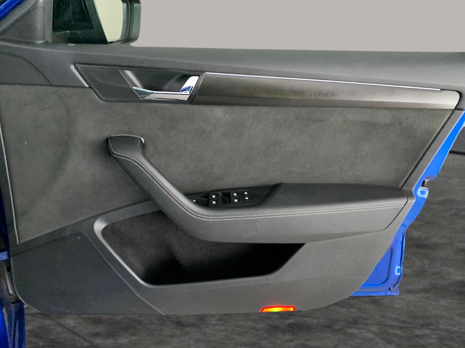 Used Skoda Superb 2023 for sale - 76392093: Photo 43