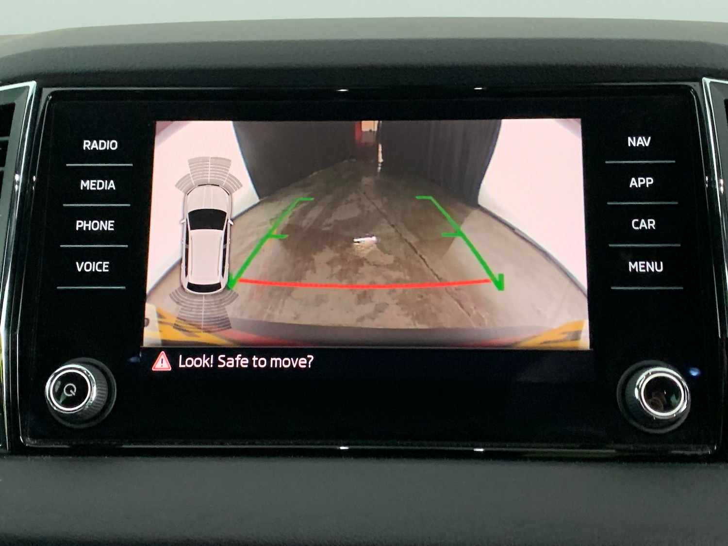 Used Skoda Karoq 2019 for sale - 76758174: Photo 6