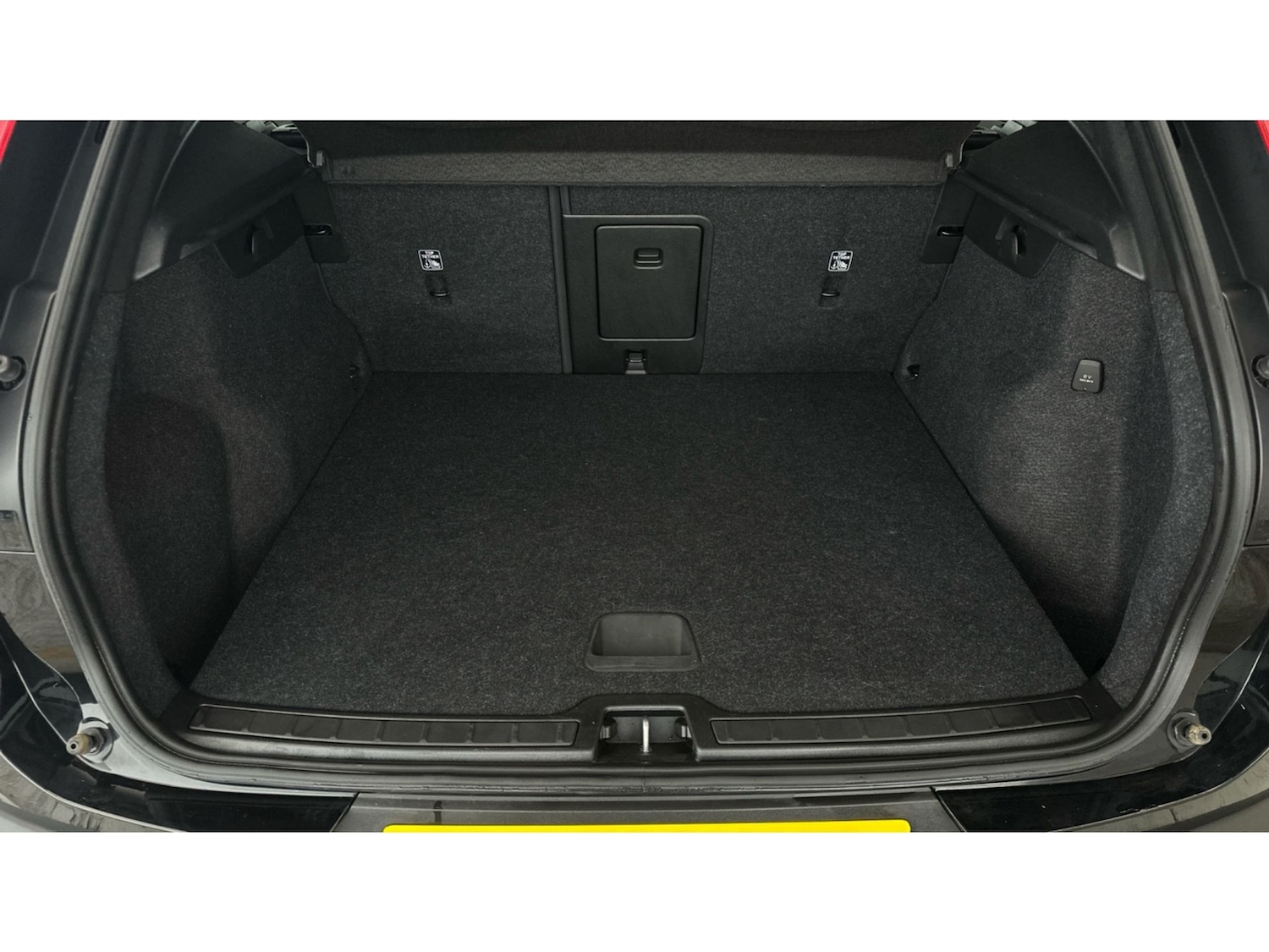 Used Volvo XC40 2021 for sale - 76353503: Photo 23