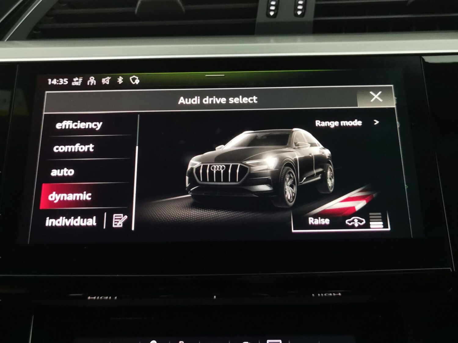 Used Audi e-tron 2023 for sale - 77360910: Photo 18