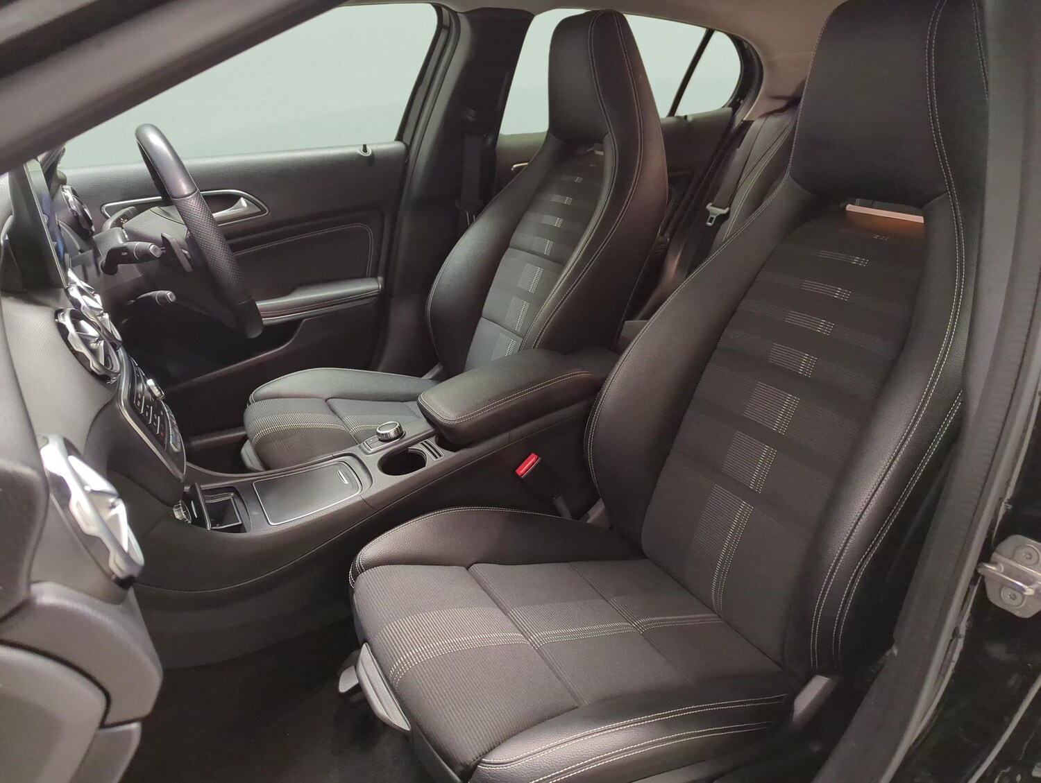 Used Mercedes-Benz GLA 2019 for sale - 77428572: Photo 14