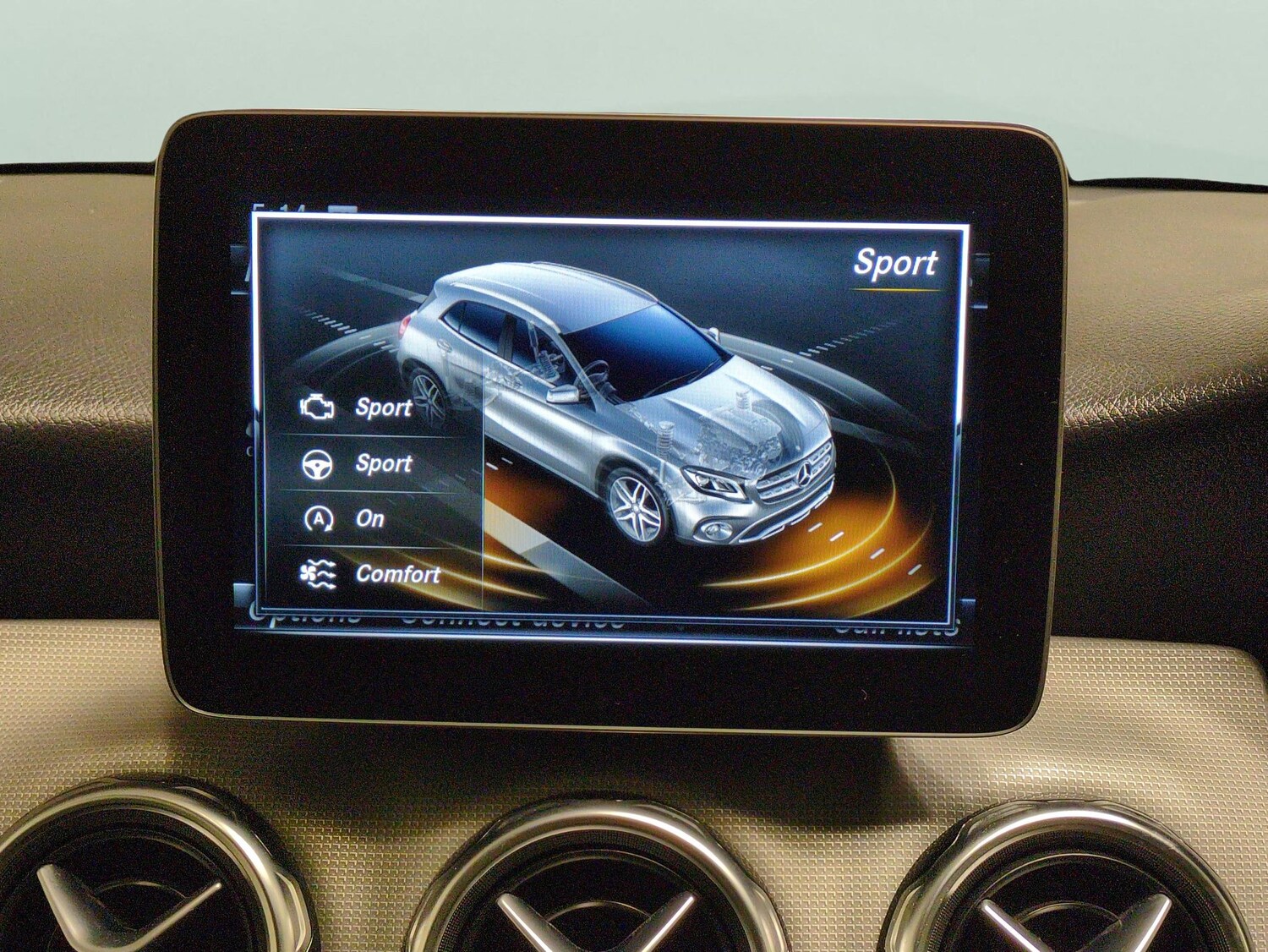 Used Mercedes-Benz GLA 2019 for sale - 77428572: Photo 19