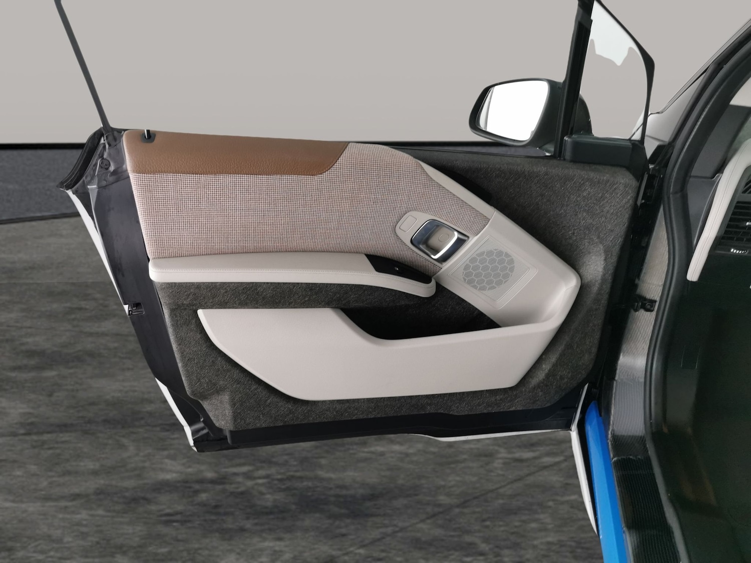 Used BMW i3 2022 for sale - 77702950: Photo 25