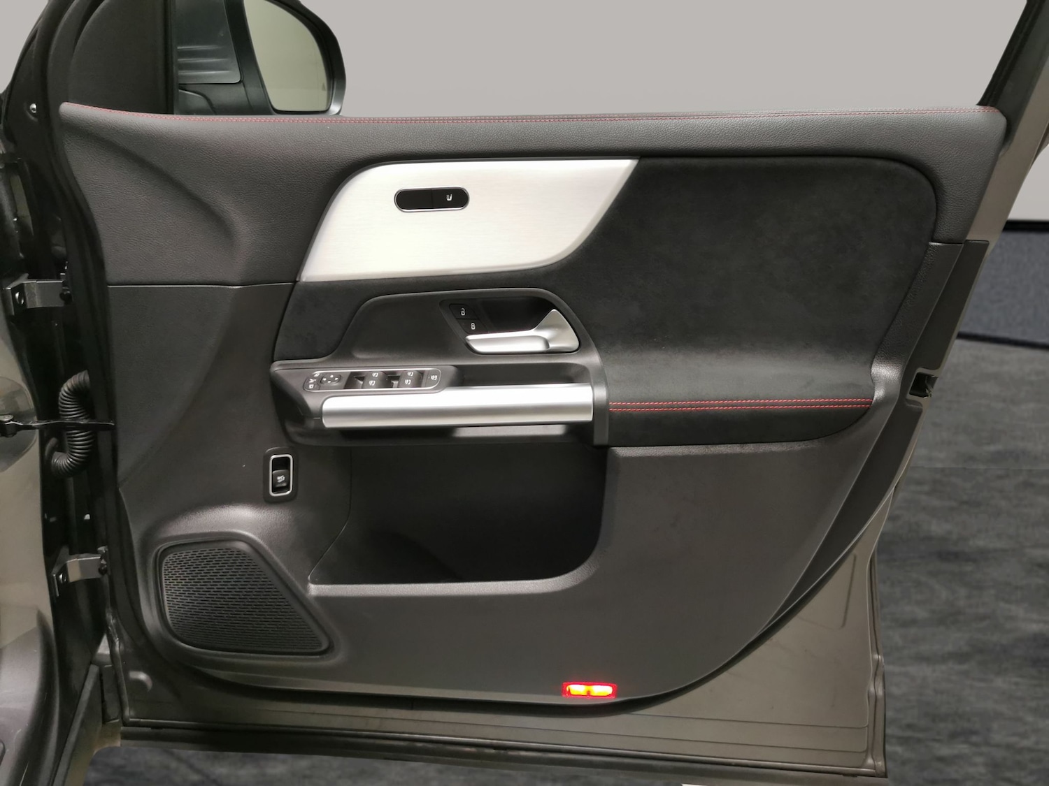 Used Mercedes-Benz EQA 2023 for sale - 76526597: Photo 34