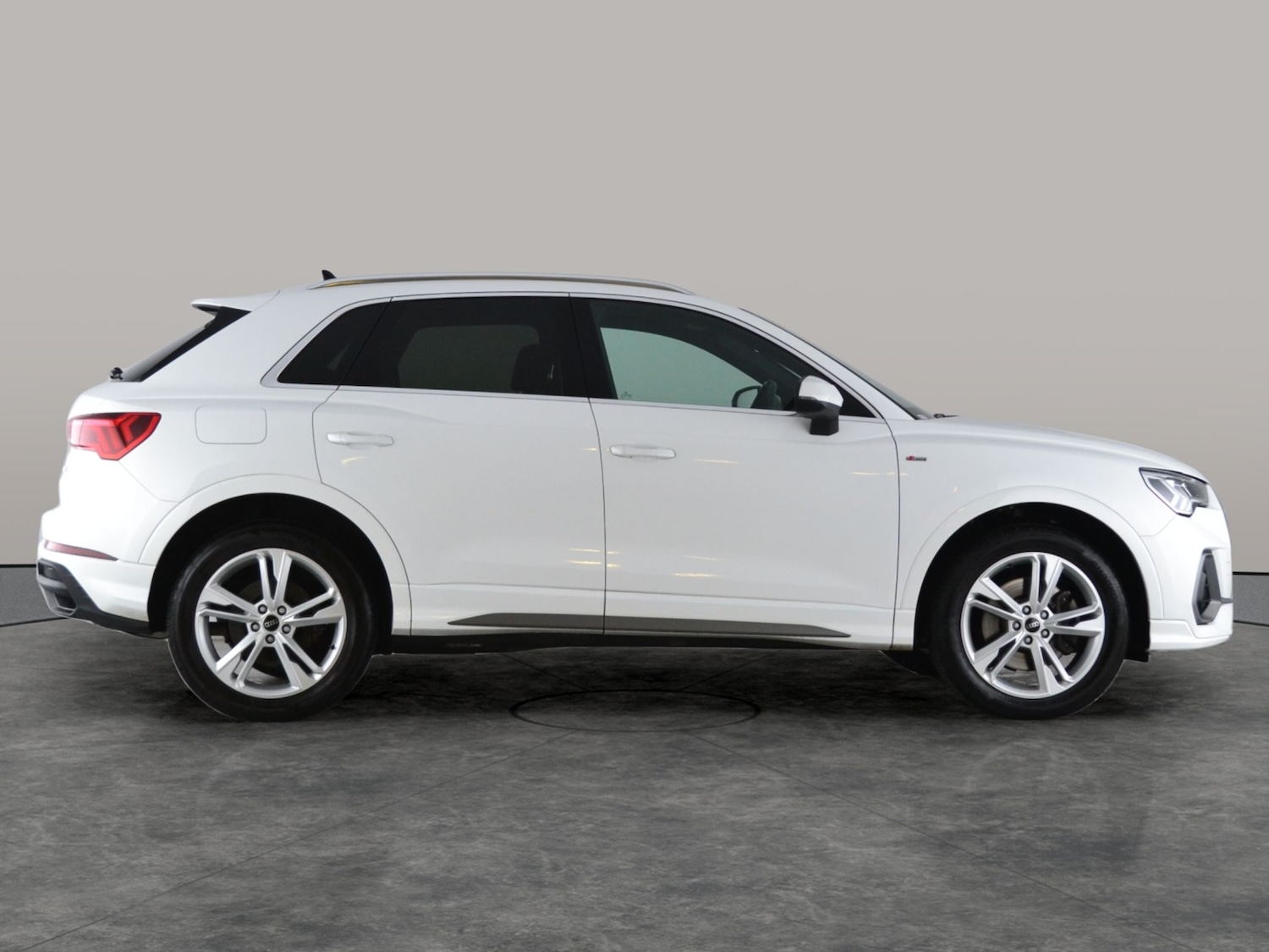 Used Audi Q3 2022 for sale - 77316217: Photo 10