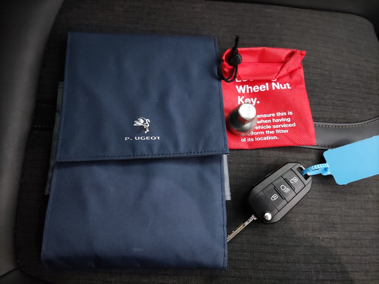 Used Peugeot 5008 2018 for sale - 78178092: Photo 35