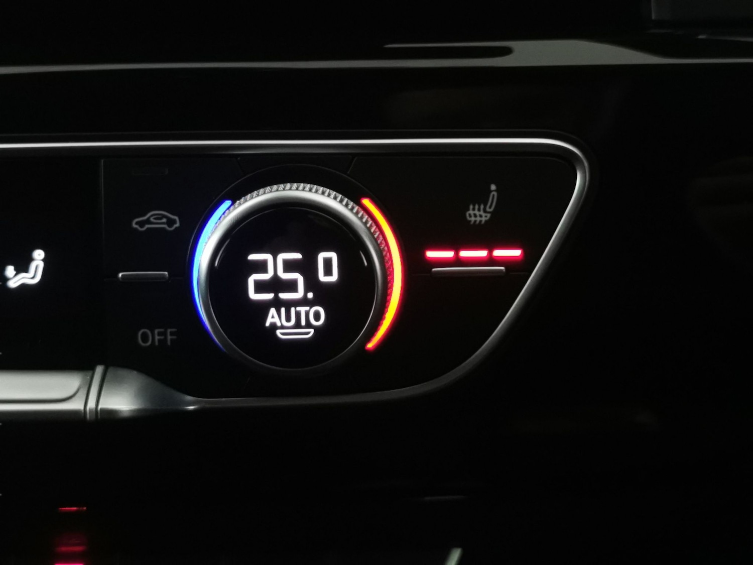 Used Audi A4 2022 for sale - 77077702: Photo 18