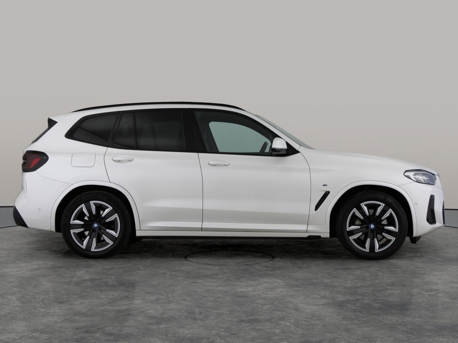 Used BMW iX3 2023 for sale - 77688682: Photo 8