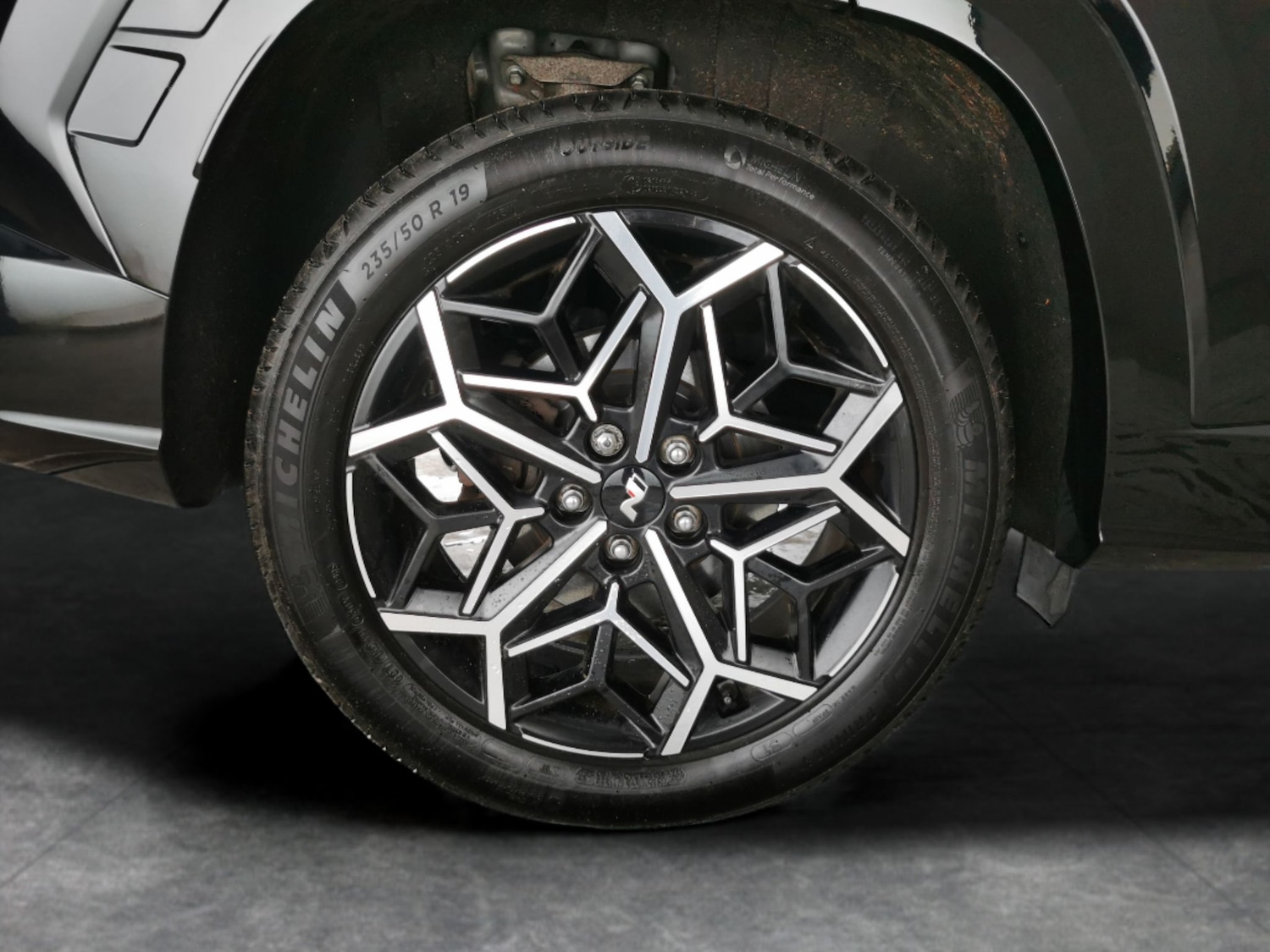 Used Hyundai TUCSON for sale - 77245984: Photo 32