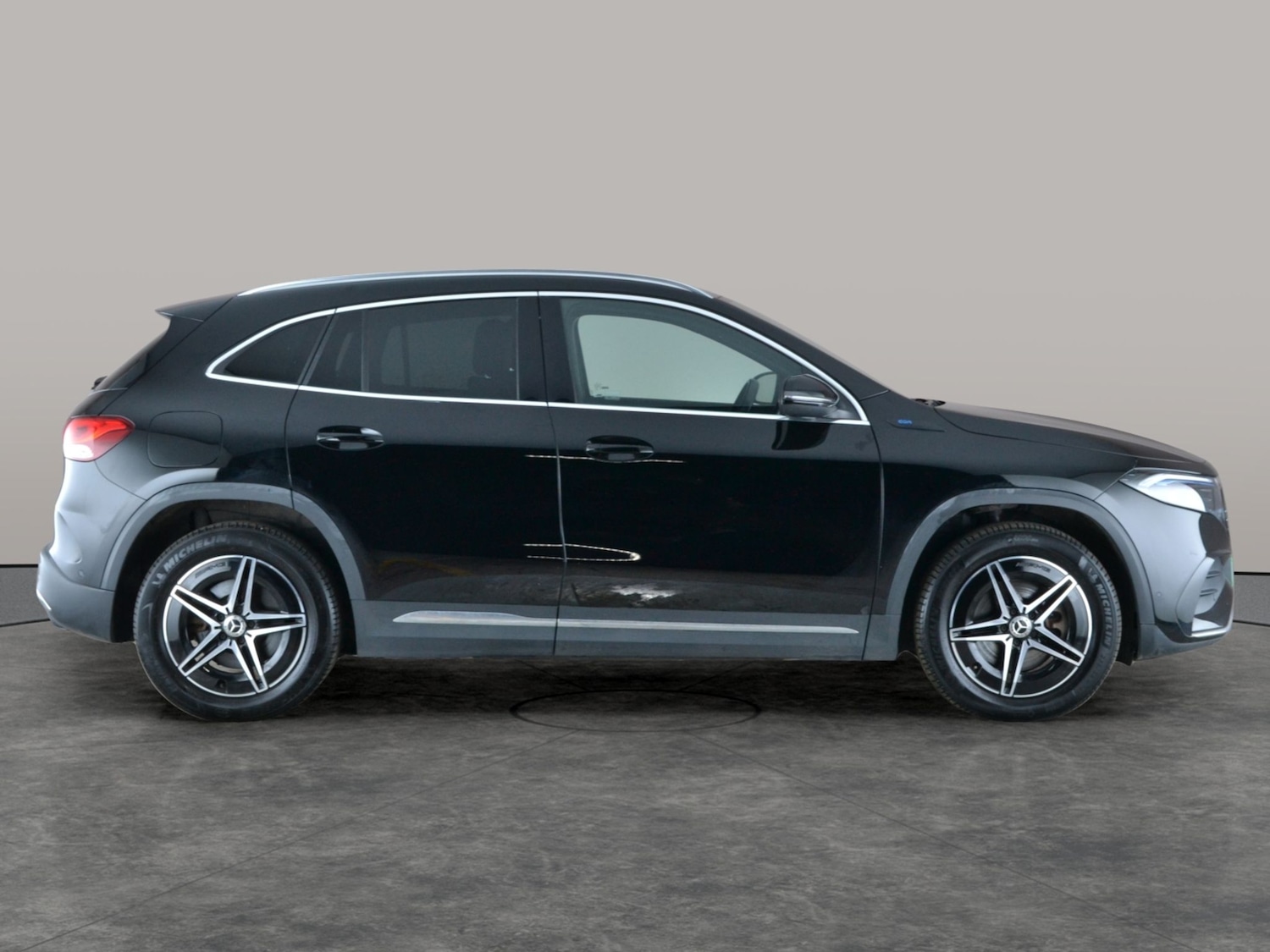 Used Mercedes-Benz EQA 2022 for sale - 77373342: Photo 10