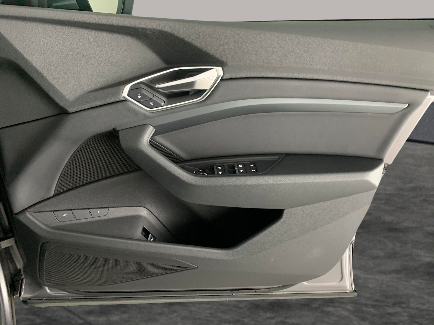Used Audi e-tron 2021 for sale - 76379654: Photo 44