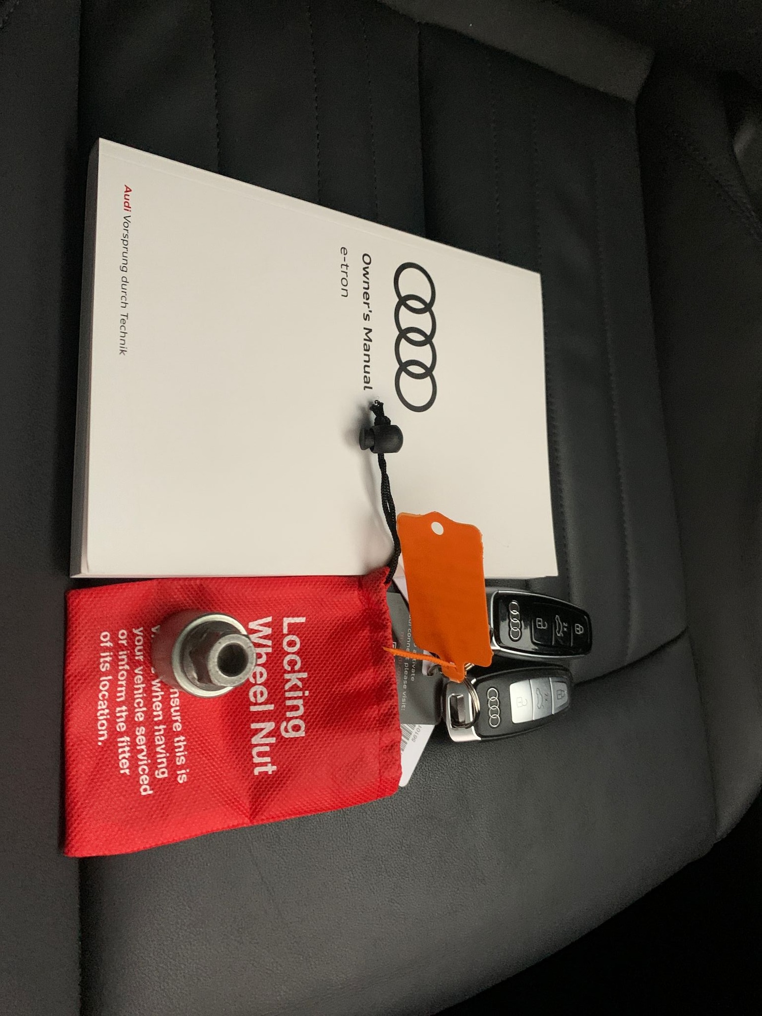 Used Audi e-tron 2021 for sale - 76379654: Photo 45
