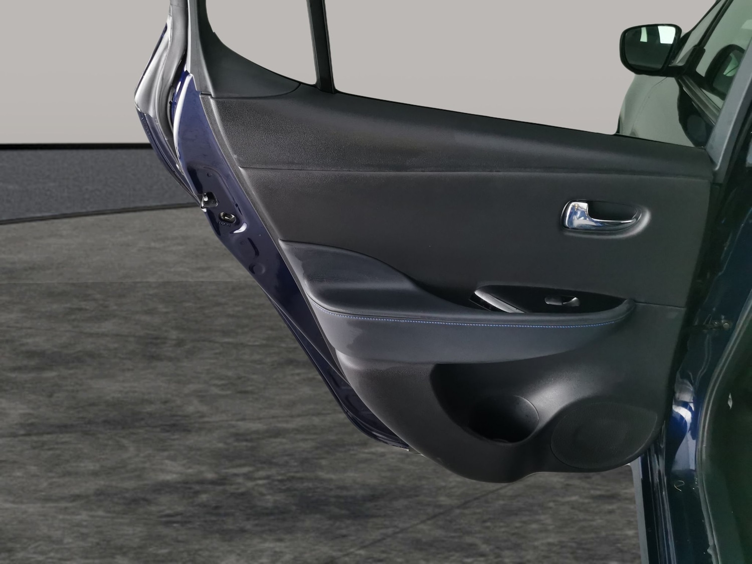 Used Nissan Leaf 2023 for sale - 77312599: Photo 30