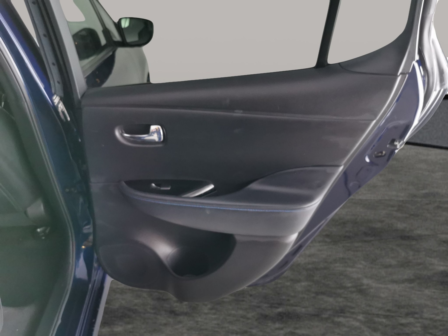 Used Nissan Leaf 2023 for sale - 77312599: Photo 32