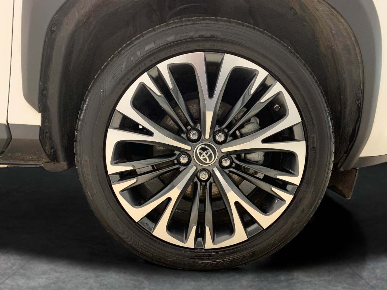 Used Toyota Yaris Cross 2022 for sale - 76717810: Photo 22