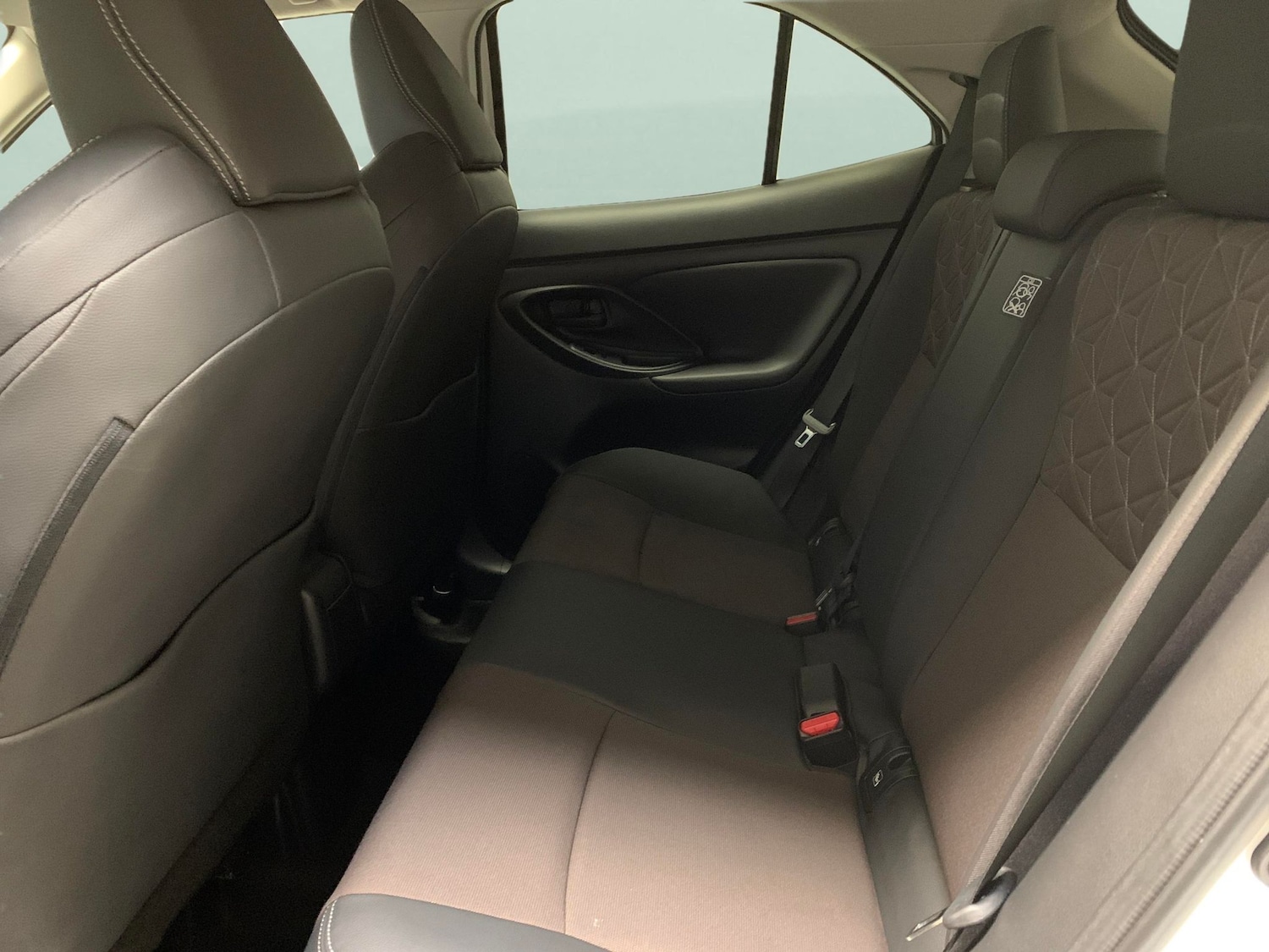 Used Toyota Yaris Cross 2022 for sale - 76717810: Photo 24