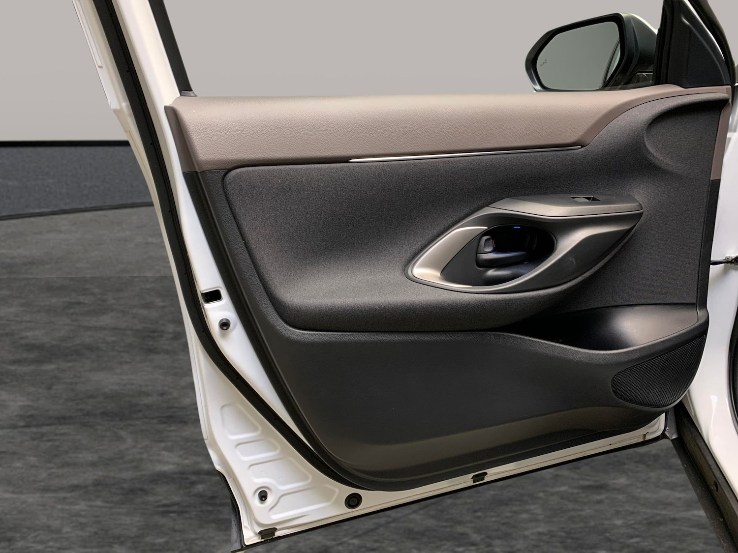 Used Toyota Yaris Cross 2022 for sale - 76717810: Photo 25