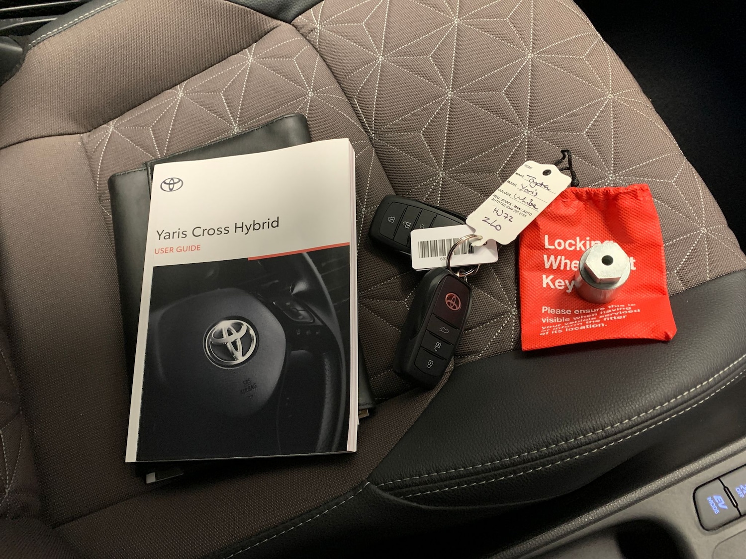 Used Toyota Yaris Cross 2022 for sale - 76717810: Photo 29