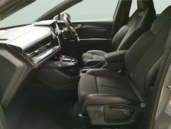 Used Audi Q4 e-tron 2023 for sale - 78476300: Photo