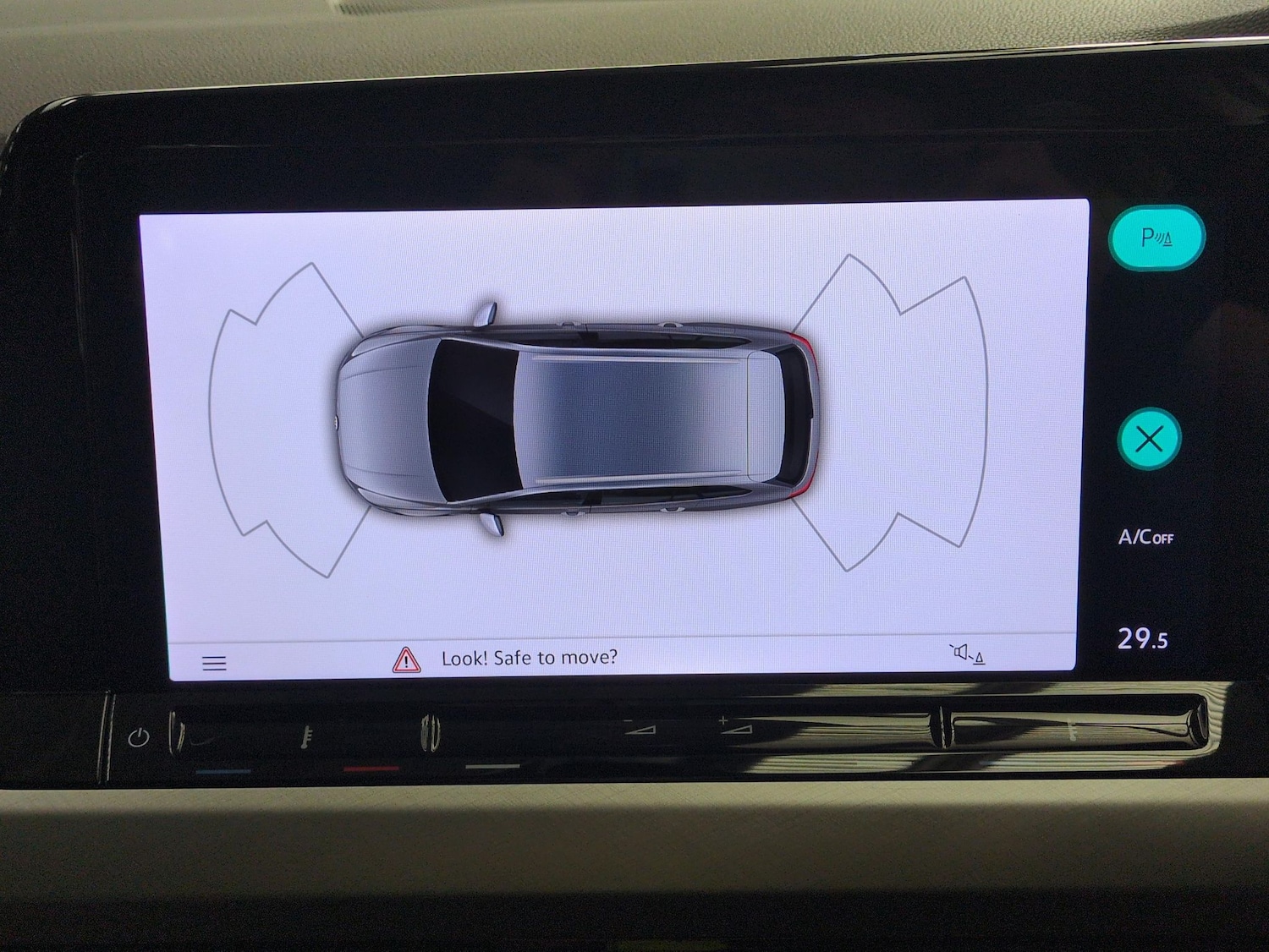 Used Volkswagen Golf 2023 for sale - 76467547: Photo 19