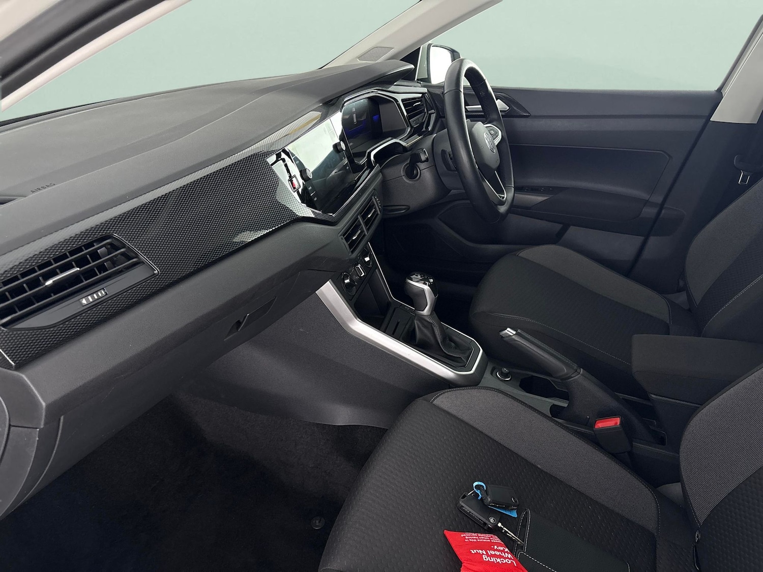 Used Volkswagen Polo 2024 for sale - 78012391: Photo 4