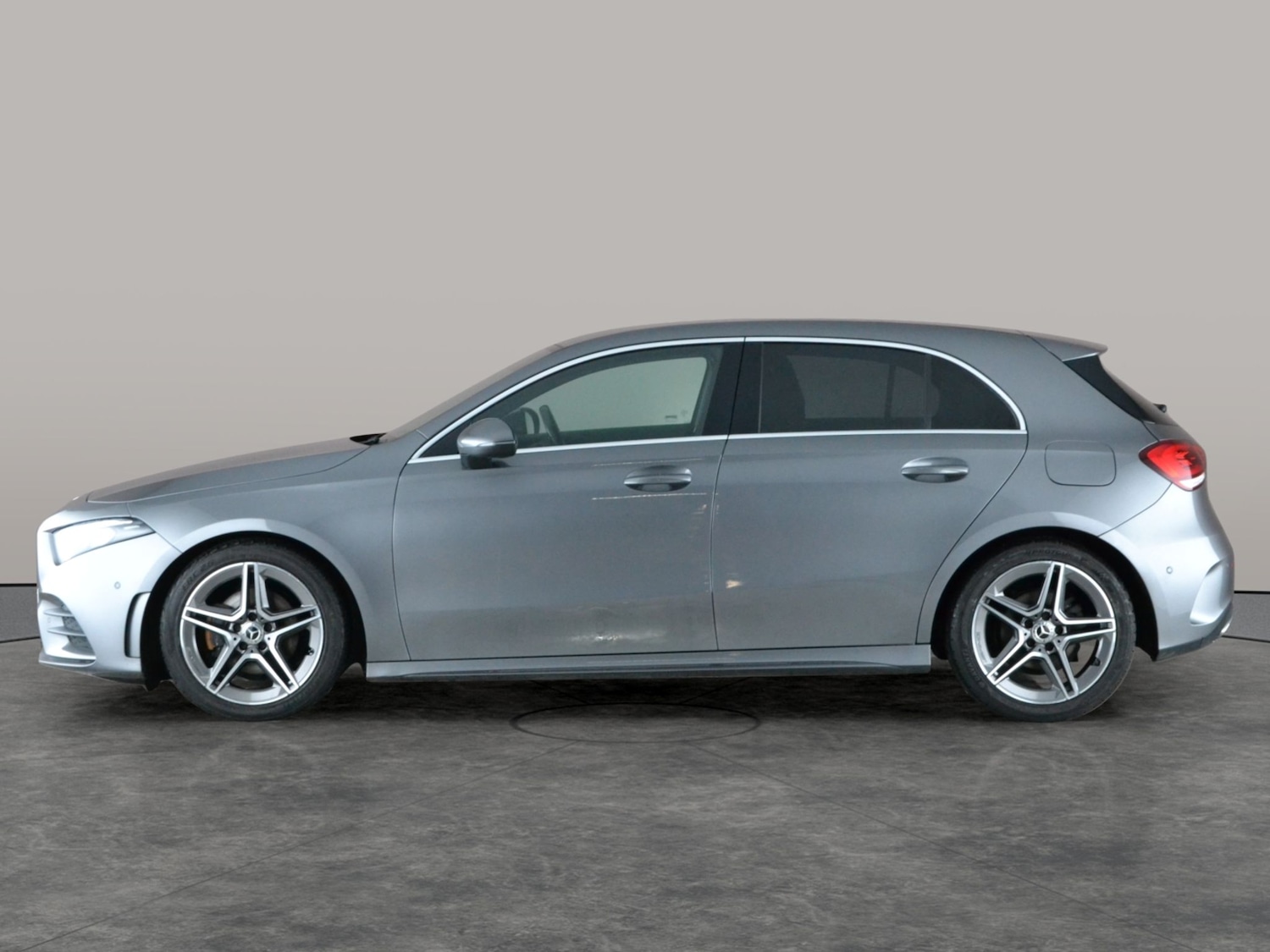 Used Mercedes-Benz A-Class 2020 for sale - 76984469: Photo 13