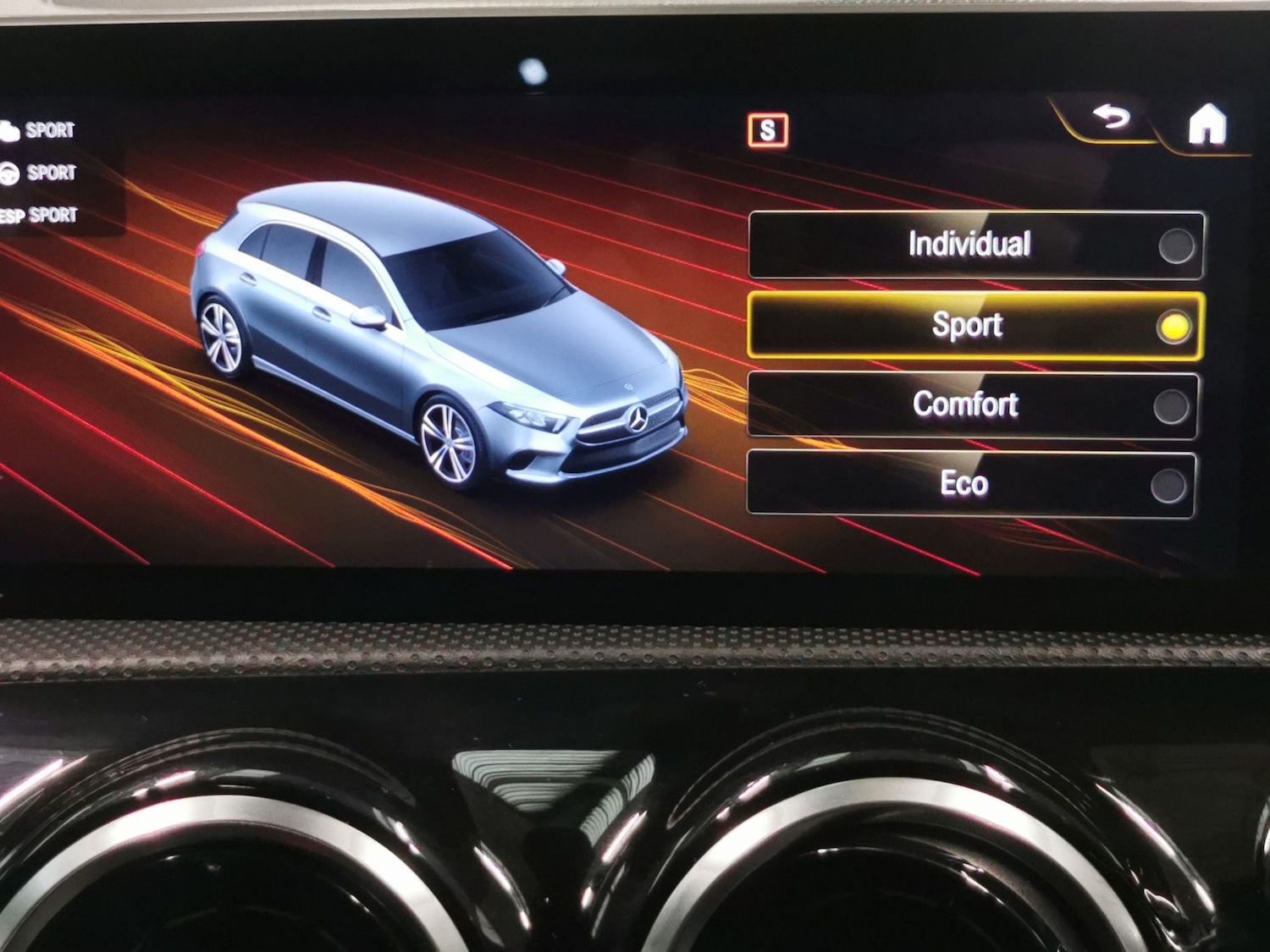 Used Mercedes-Benz A-Class 2020 for sale - 76984469: Photo 16