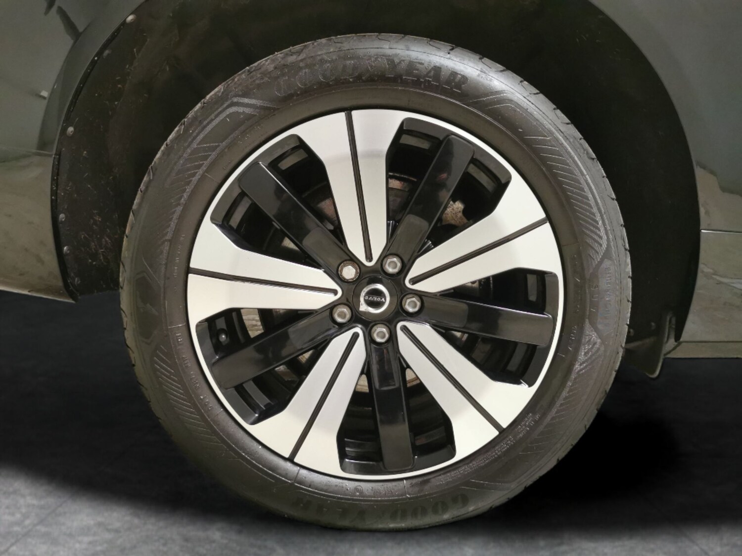 Used Volvo XC60 2023 for sale - 78149354: Photo 25