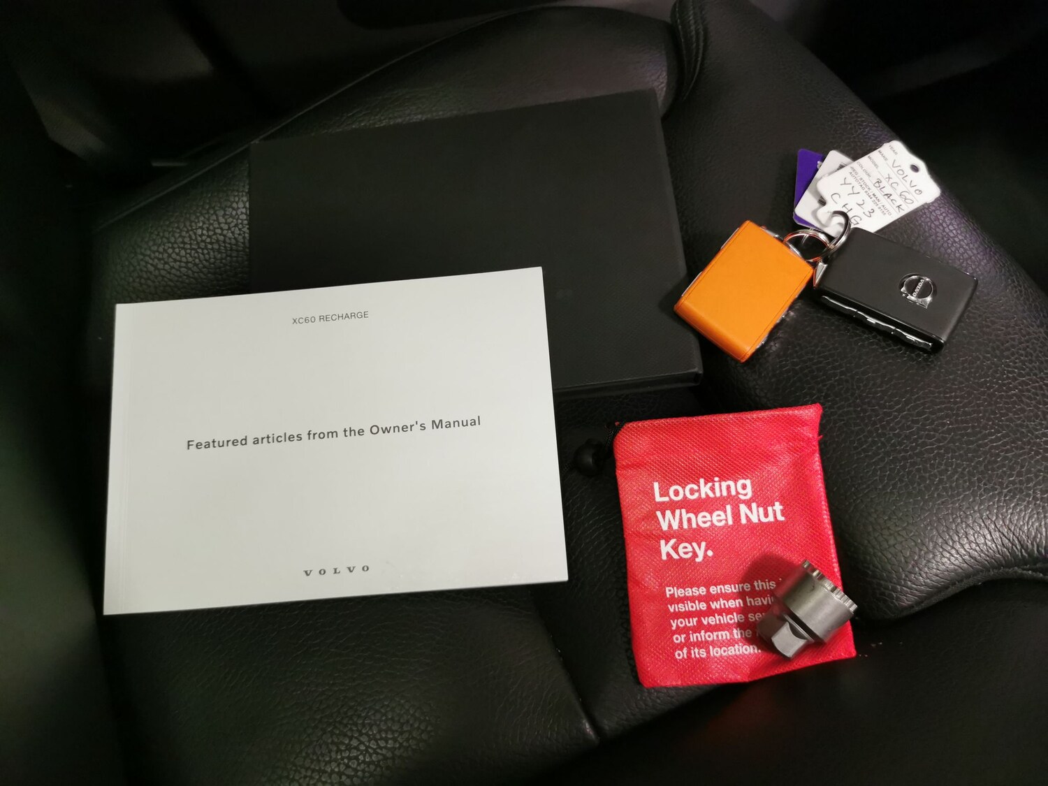 Used Volvo XC60 2023 for sale - 78149354: Photo 32