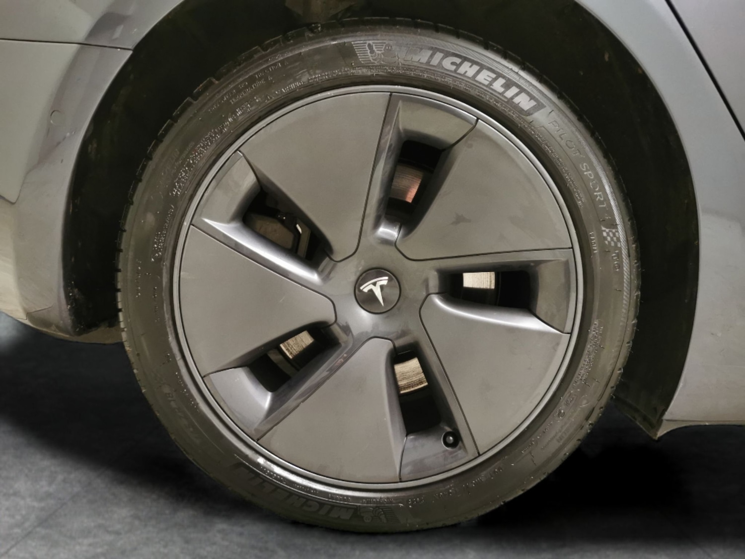 Used Tesla Model 3 for sale - 76725394: Photo 33