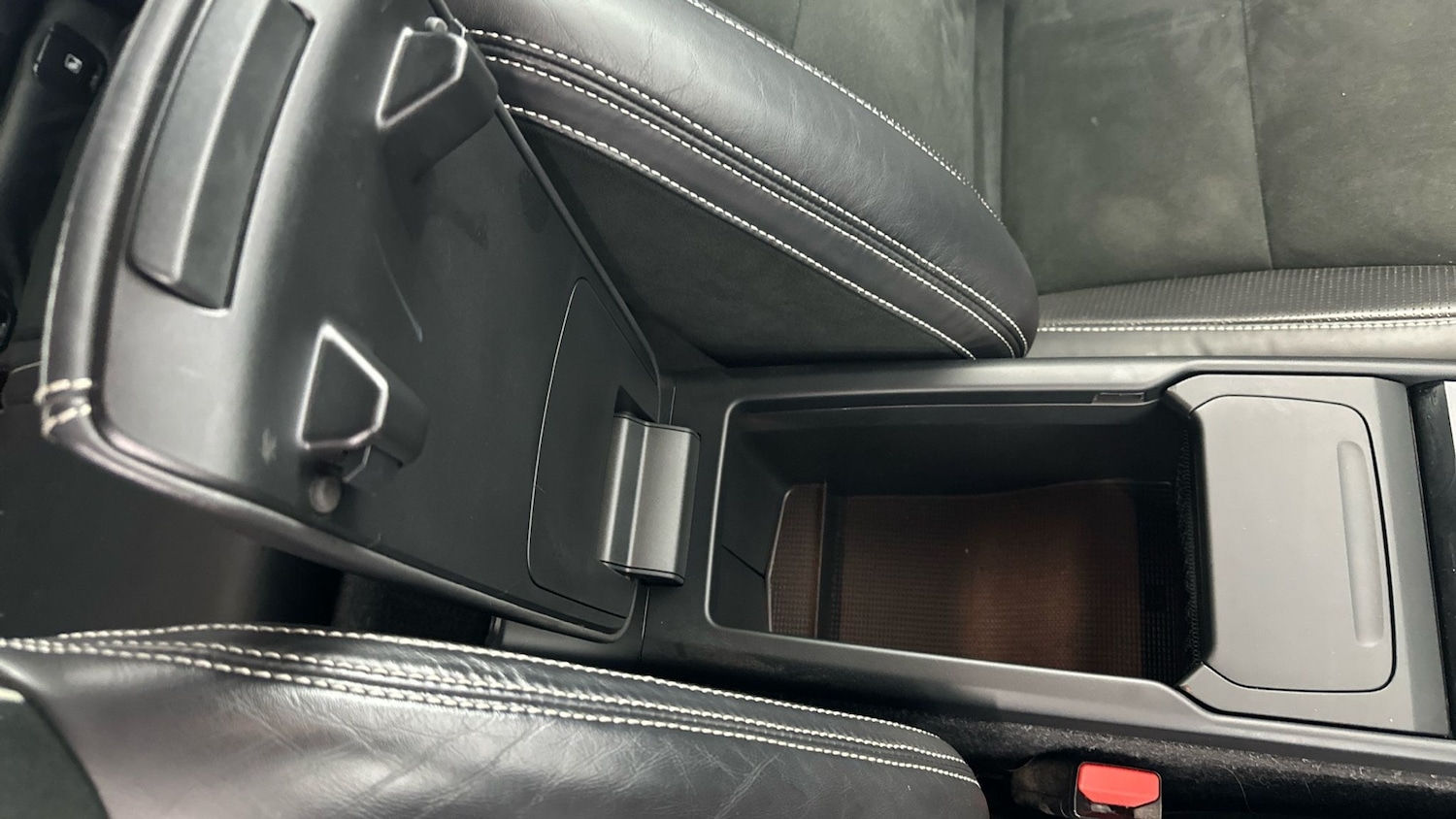 Used Volvo XC40 2019 for sale - 77636374: Photo 28