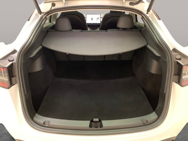 Used Tesla Model Y 2022 for sale - 76240900: Photo 46